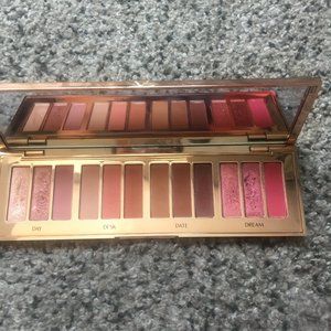 Charlotte Tilbury Pillow Talk Palette